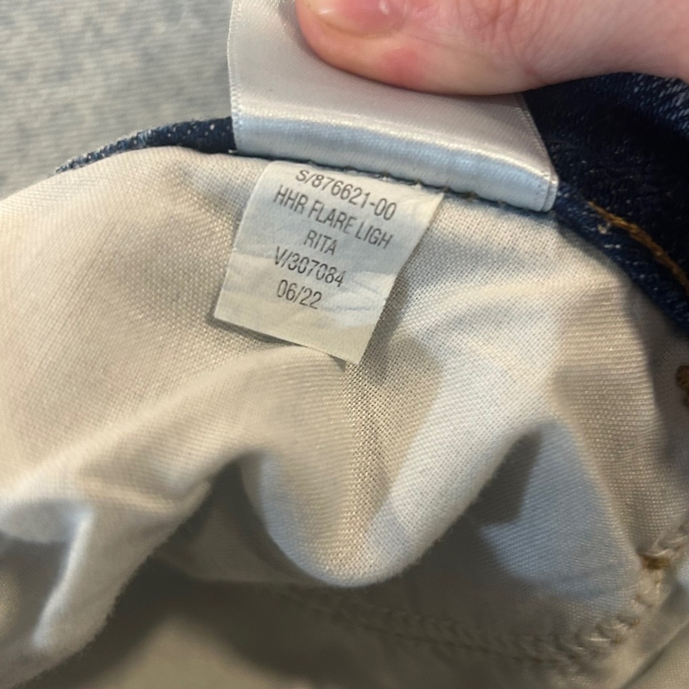 Old Navy Higher High-Rise Flare Rita Jeans Light Wash Blue Womens 6 29x32 - Picture 5 of 11